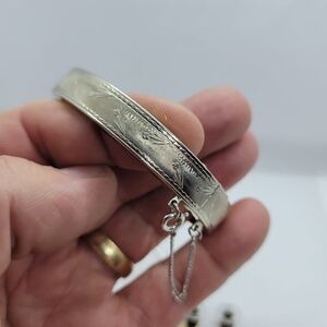 Silver tone Bangle